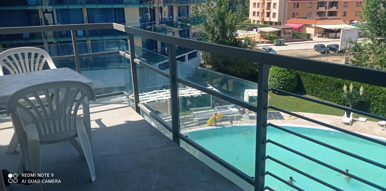 Modern 2 Bedroom Apartment In Top Location In Sunny Beach Just 150 Meters From Casino Platinum Exterior foto